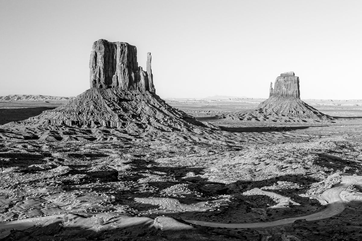 Monument Valley in Black & White — Utah Desert Landscape